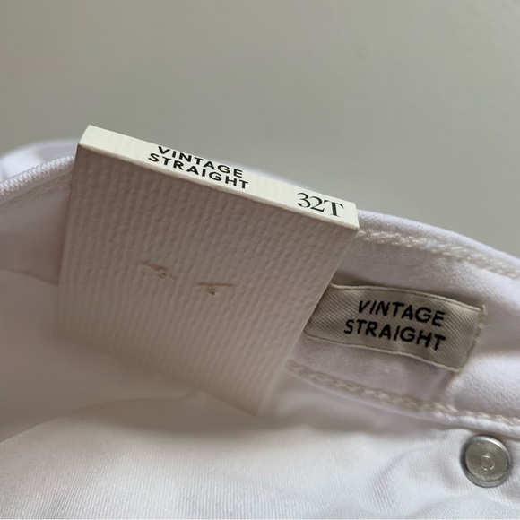 J Crew Tall White Vintage Straight Button Fly Cropped Jeans Size 32 Tall - Picture 11 of 17